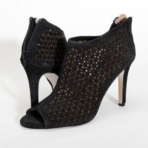 Saks fifth ave black mesh heels